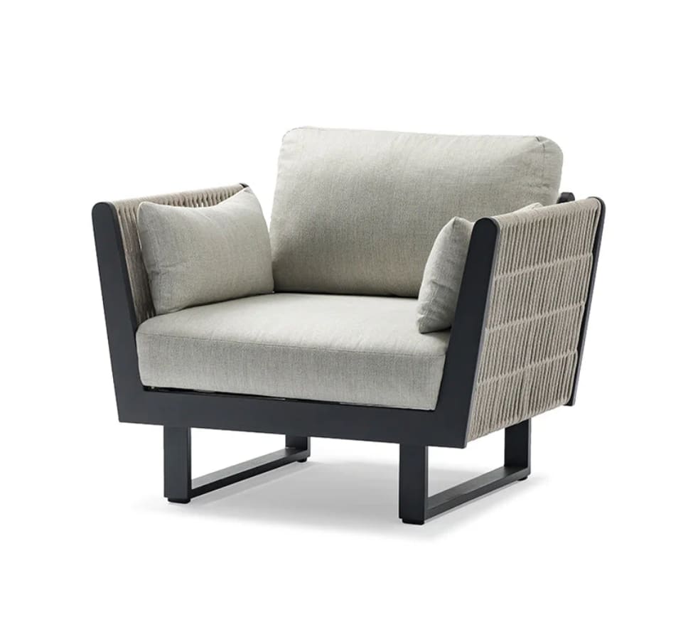 Imagen de BREEZE ARMCHAIR