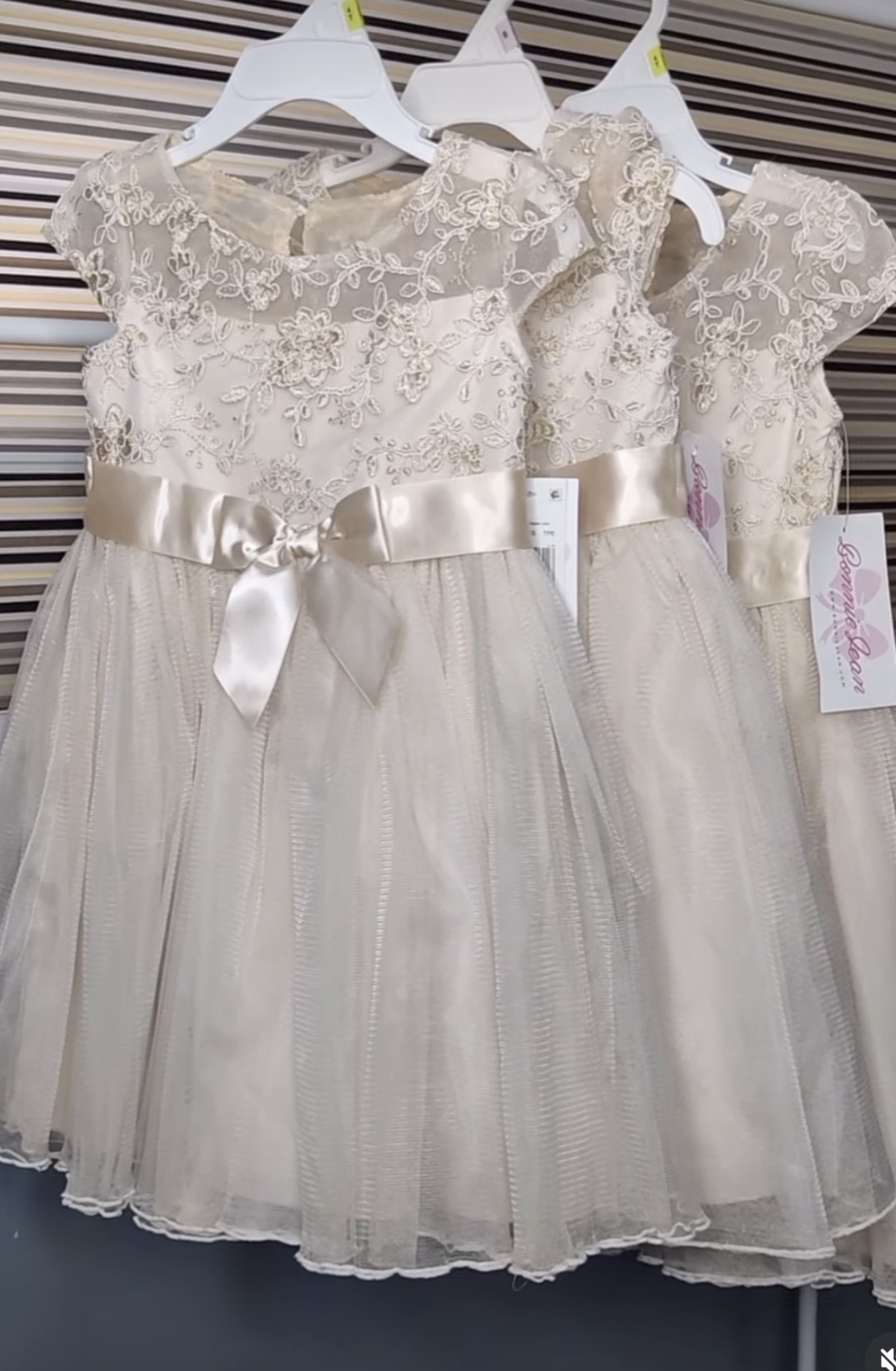 Girls Dress 044