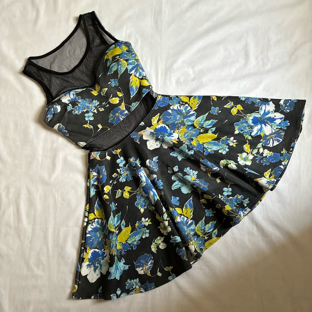 Floral Cut out Dress