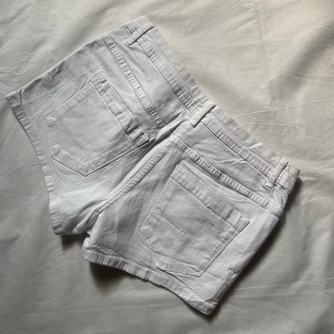 White Denim Shorts Waist