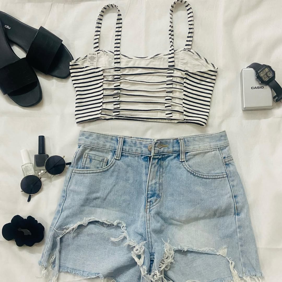 Black and White_stripes
