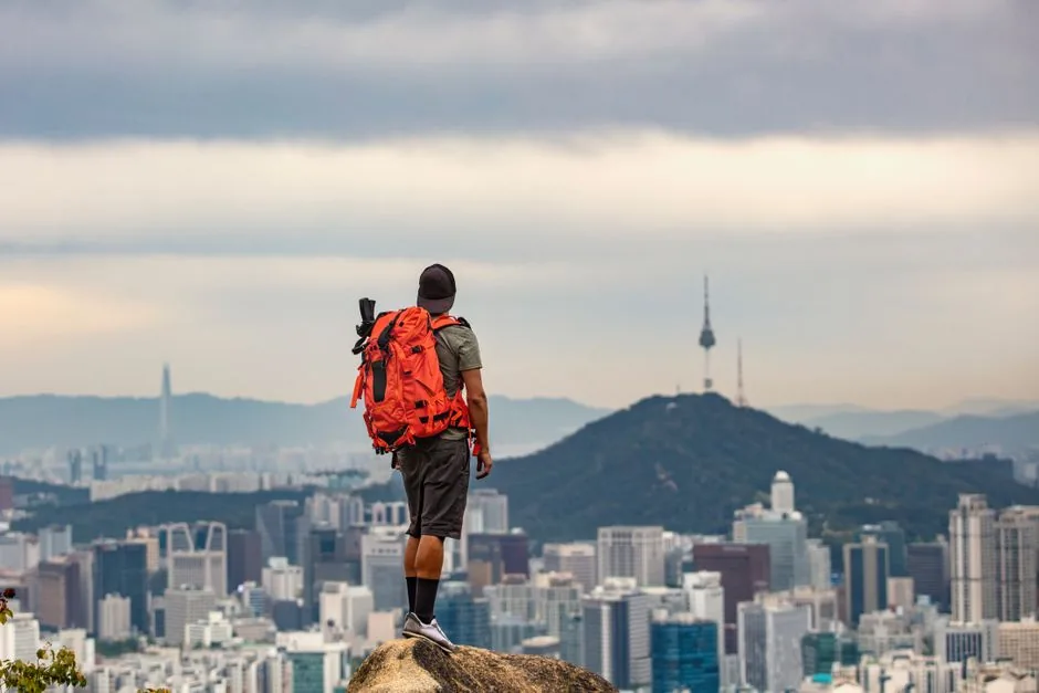 A traveler arriving in Seoul for the first time