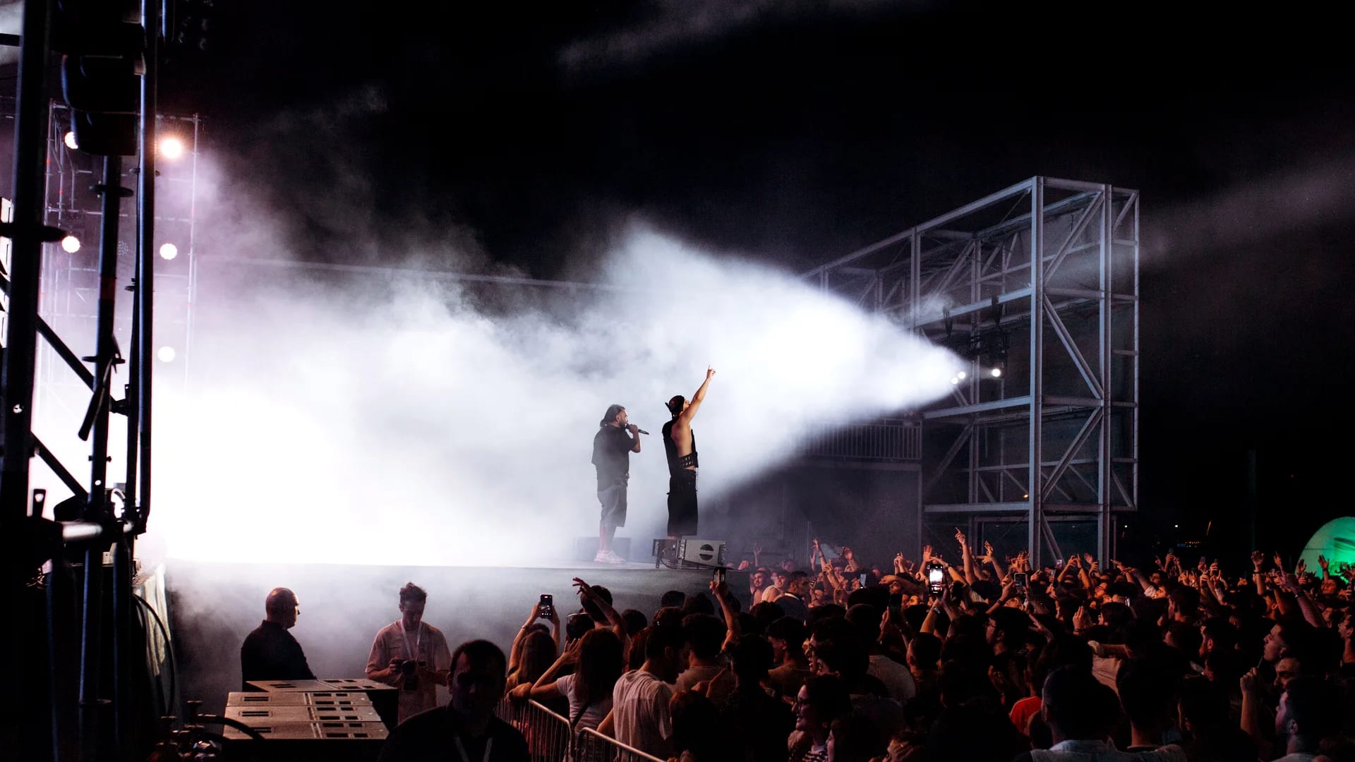 PASTER LIVE AT EGP ARENA | AÇIQ HAVADA HIP-HOP KONSERTİ KEYSİ | MVP AGENCY - Image 1