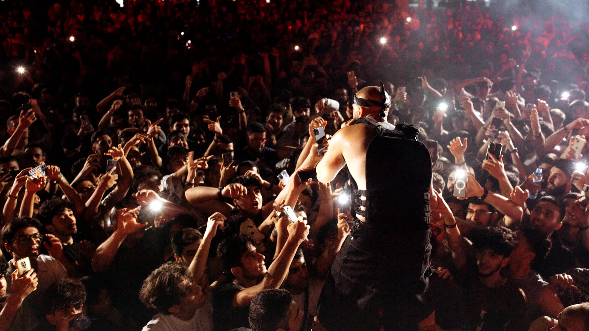 PASTER LIVE AT EGP ARENA | AÇIQ HAVADA HIP-HOP KONSERTİ KEYSİ | MVP AGENCY - Image 2