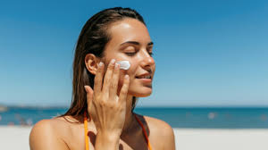 Sunscreen Myths Debunked: Your Ultimate Guide to UV Protection