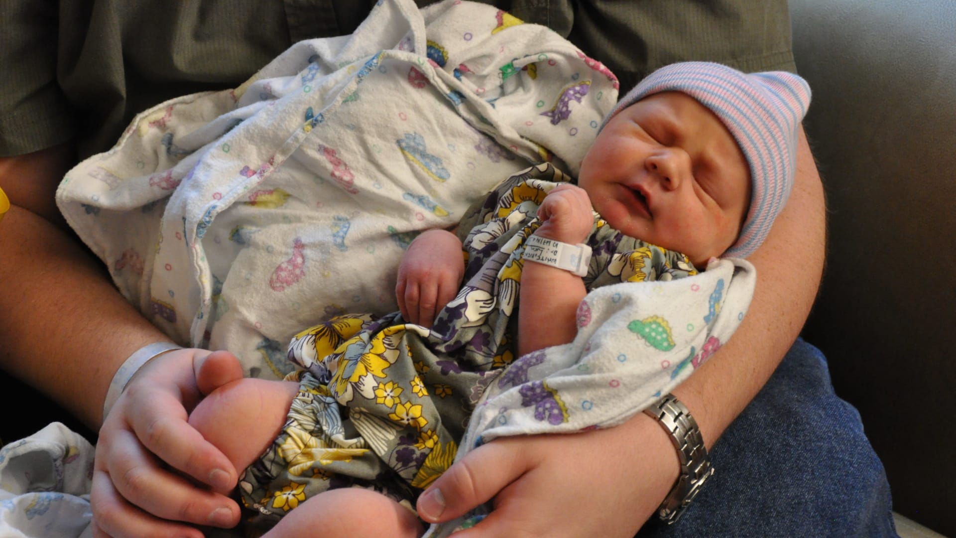 100 Baby Names Set to Trend in 2025