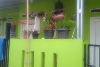 KONTRAKAN TETEH MUNAWAROH — kontrakan di rawalumbu