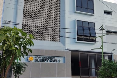 KOST EKSKLUSIF SLEEPY OWL SOLO — kos-eksklusif di solo