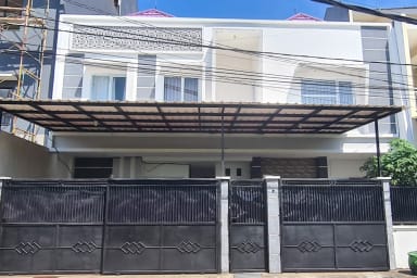 Kost Putra Family House-BME Keputih ITS — kos di surabaya