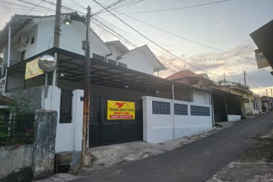 Daddy's Kost Putri — kos di lampung