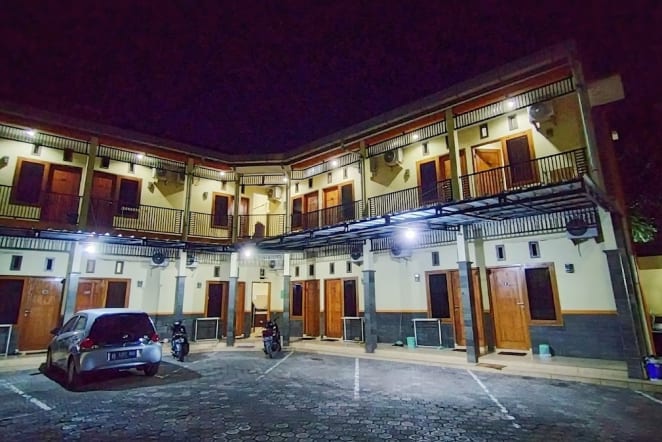 Mahardhika Kost - Sewa di Cirebon