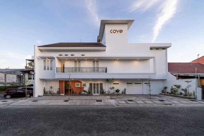Cove Amayana - Coliving & Hotel Sidosermo - Sewa di Wonokromo