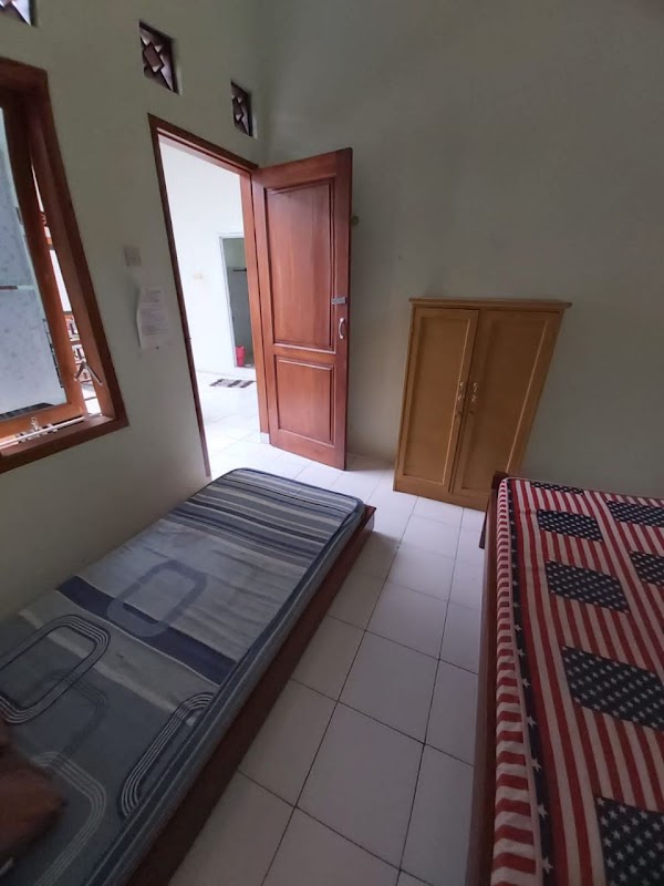 Kost Muslimah Azmi - foto properti sewa