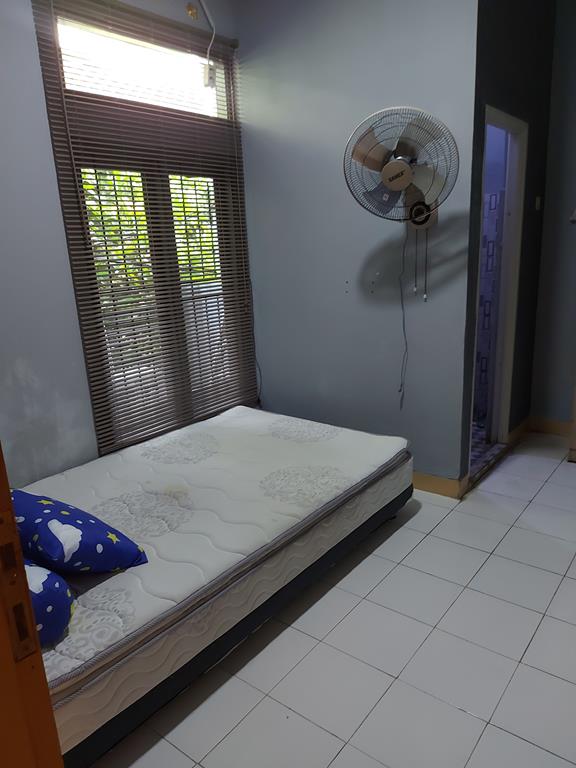 REGINA KOST - foto properti sewa