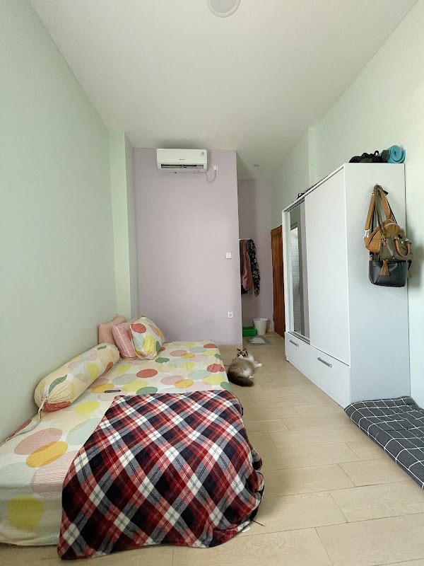 Properti terkait