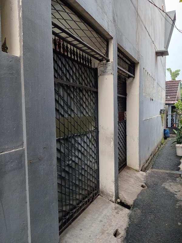 Properti terkait