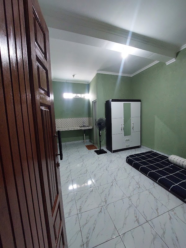 Gunawan Kost - Gandul Cinere - foto properti sewa
