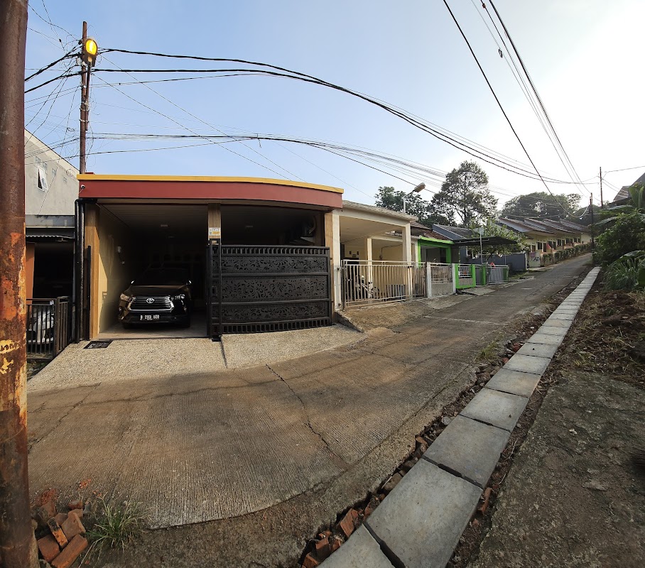 Properti terkait
