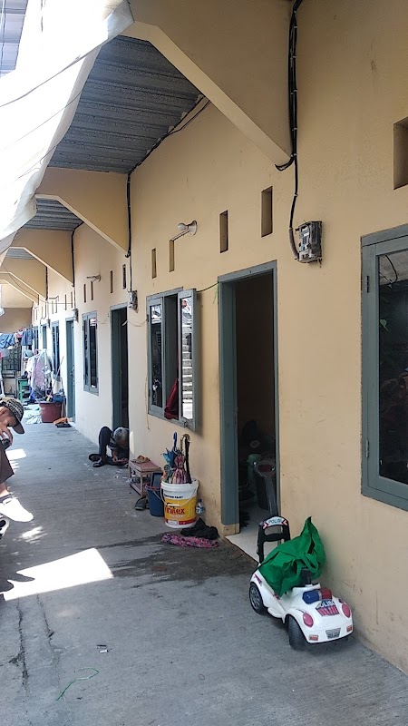 Yayang Kontrakan (House Rental) - foto properti sewa