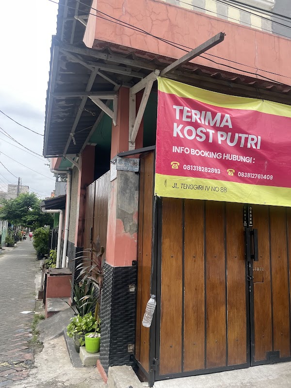 Kos putri perumnas 1 karawaci - Sewa di Karawaci