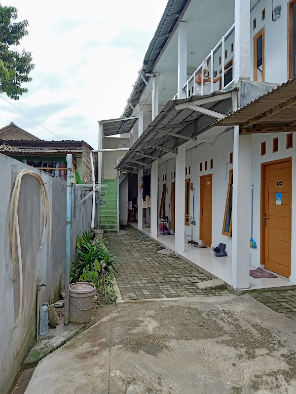 Kost Bu Hamdah - foto properti sewa