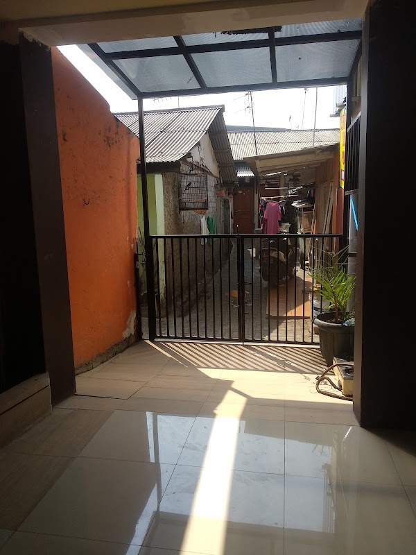 Kost bu ema, mawar 5 bekasi - foto properti sewa