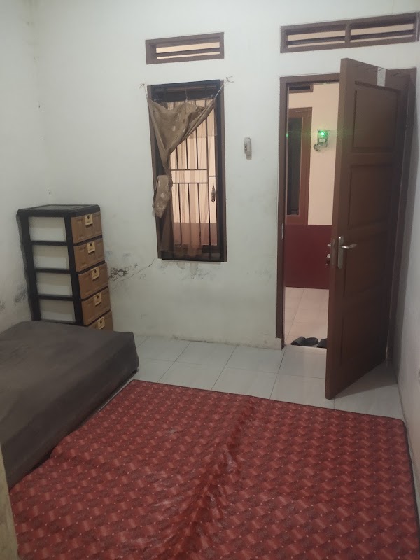 Kost bu Hj. Iyay - Sewa di Karangpawitan