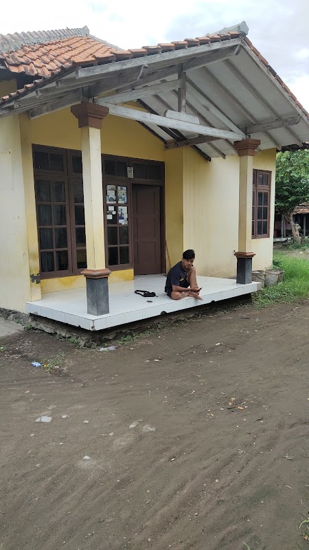 Rumah AMRI VAN HOUTTEN - foto properti sewa