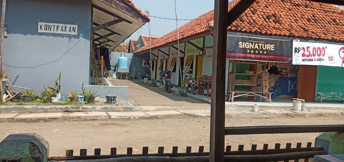 Properti terkait