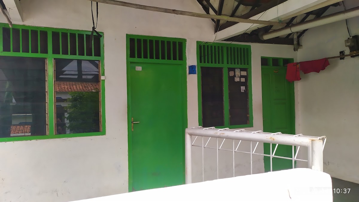 Kontrakan Bu Oom - foto properti sewa