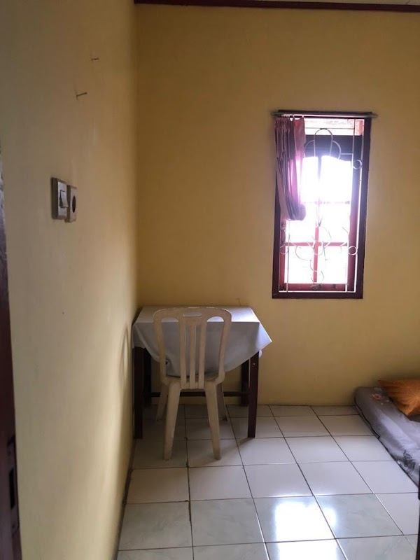 Kost Putri Rumah Eyang - Sewa di Pleburan