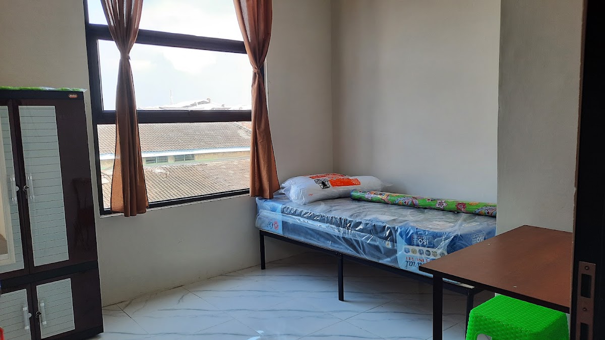 KOST PUTRI OHANA HOUSE GENUK INDAH - foto properti sewa