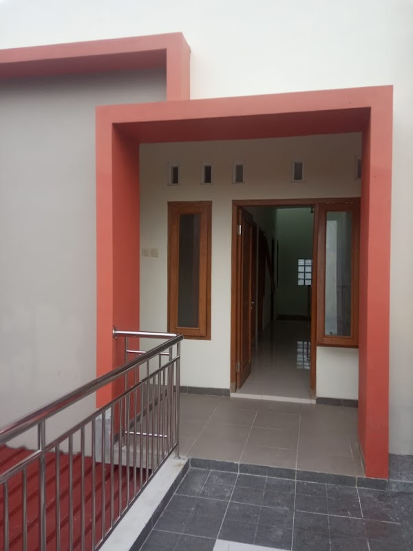 Rumah kontrakan Pak Riyadi - foto properti sewa
