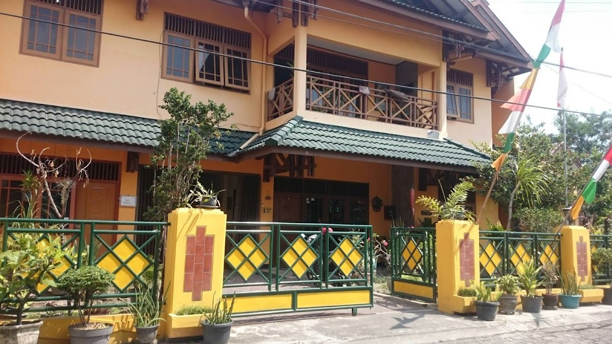 Kost Putra E-37 - foto properti sewa