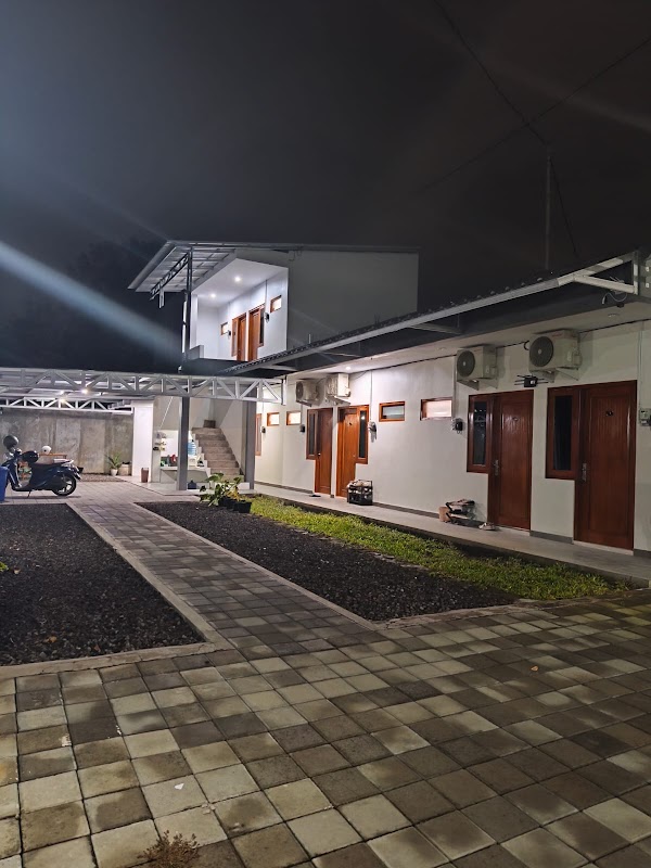 Properti terkait