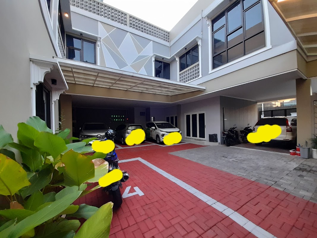 ALIKA SEMENRANTE KOST EKSKLUSIF & GUEST HOUSE - foto properti sewa