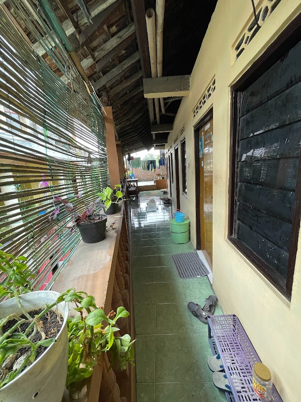 Kost Apartmen 38 - Sewa di Jebres