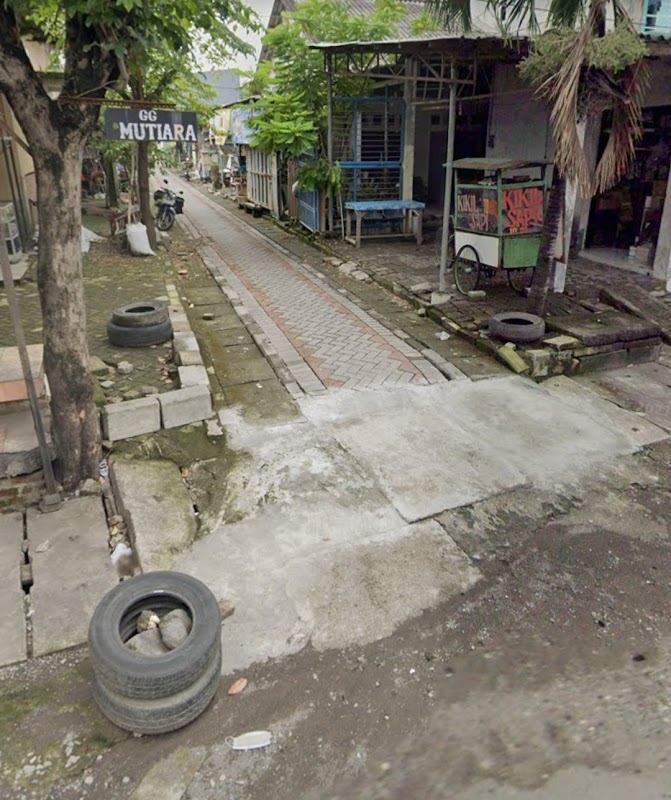 kontrakan ujung jalan - foto properti sewa