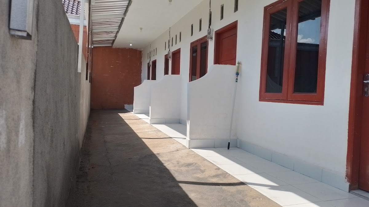 Kos Putri Udayana - Sewa di Mataram
