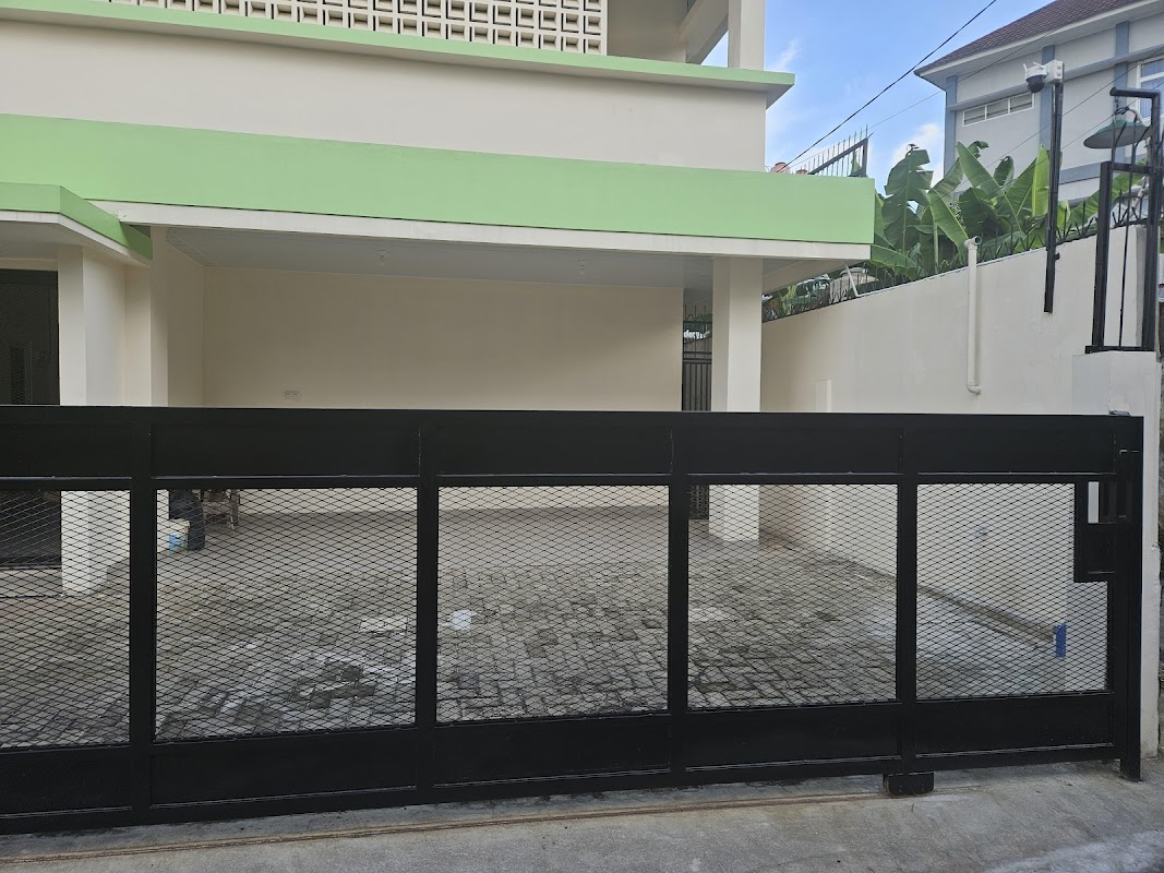 Razkha’s Kost - foto properti sewa