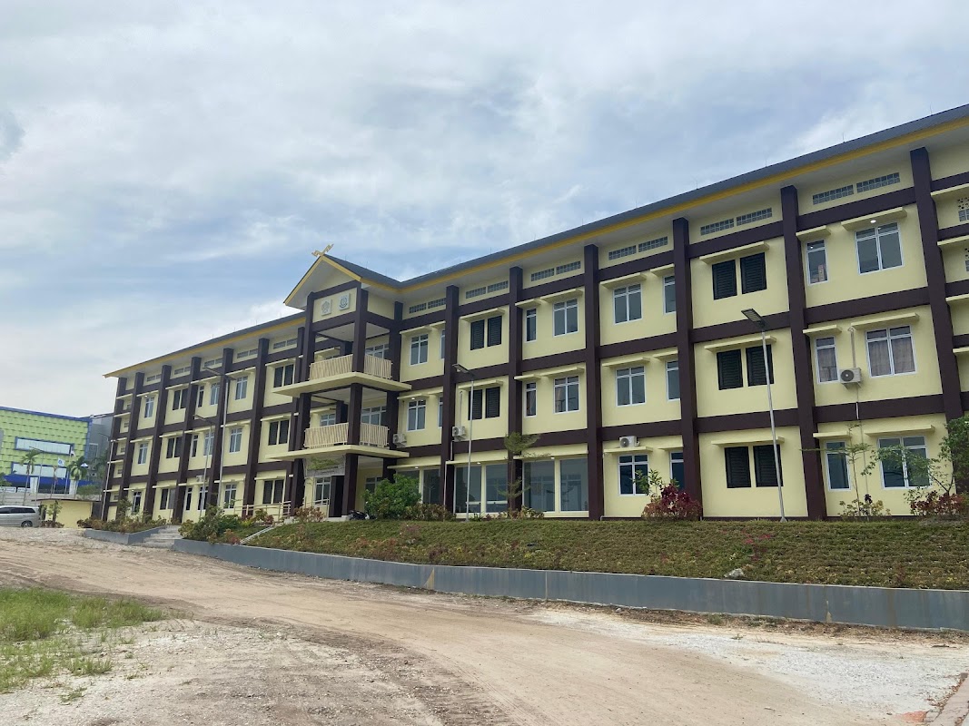 Properti terkait