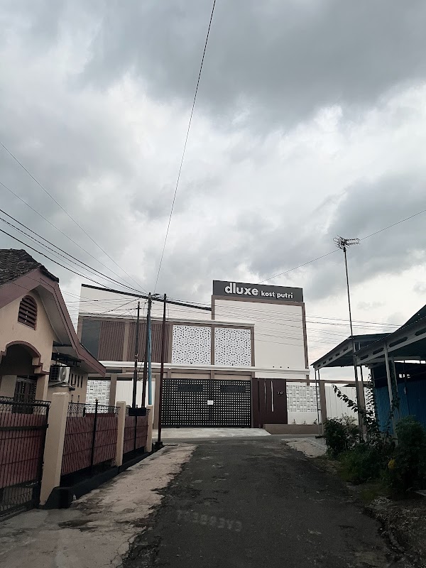 Properti terkait