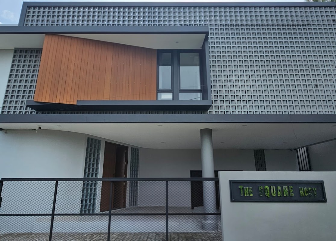 The Square Kost - Sewa di Oebobo