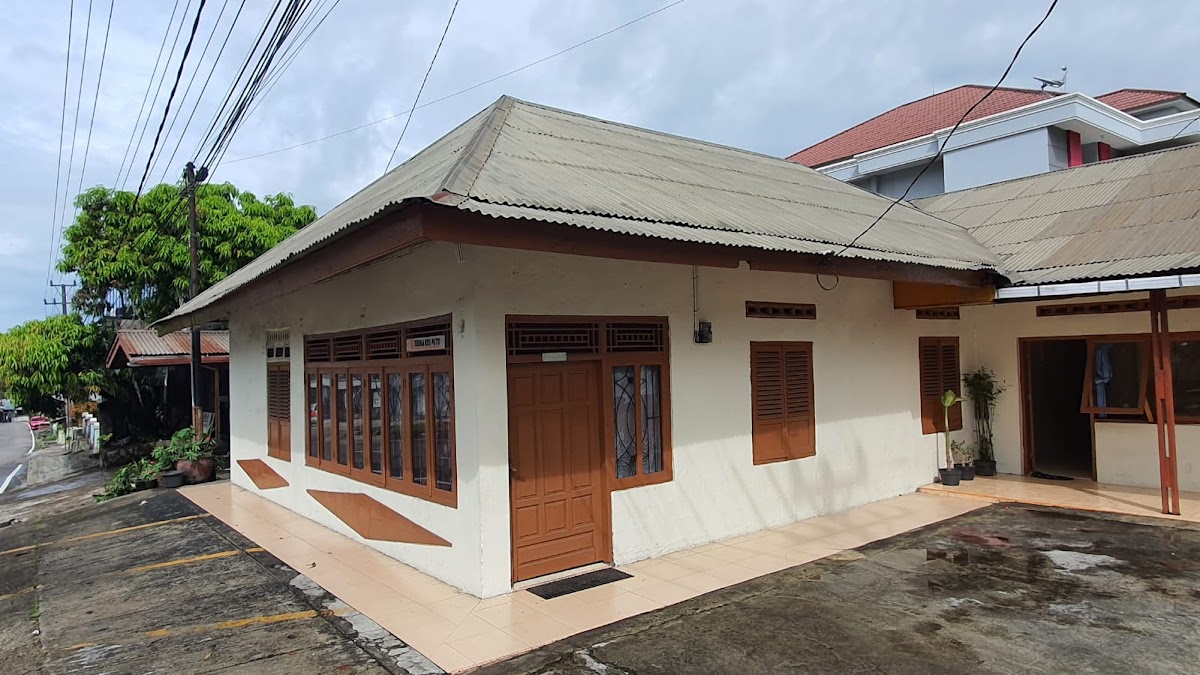 Properti terkait