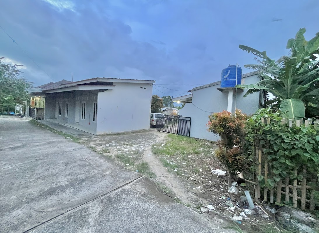 Properti terkait