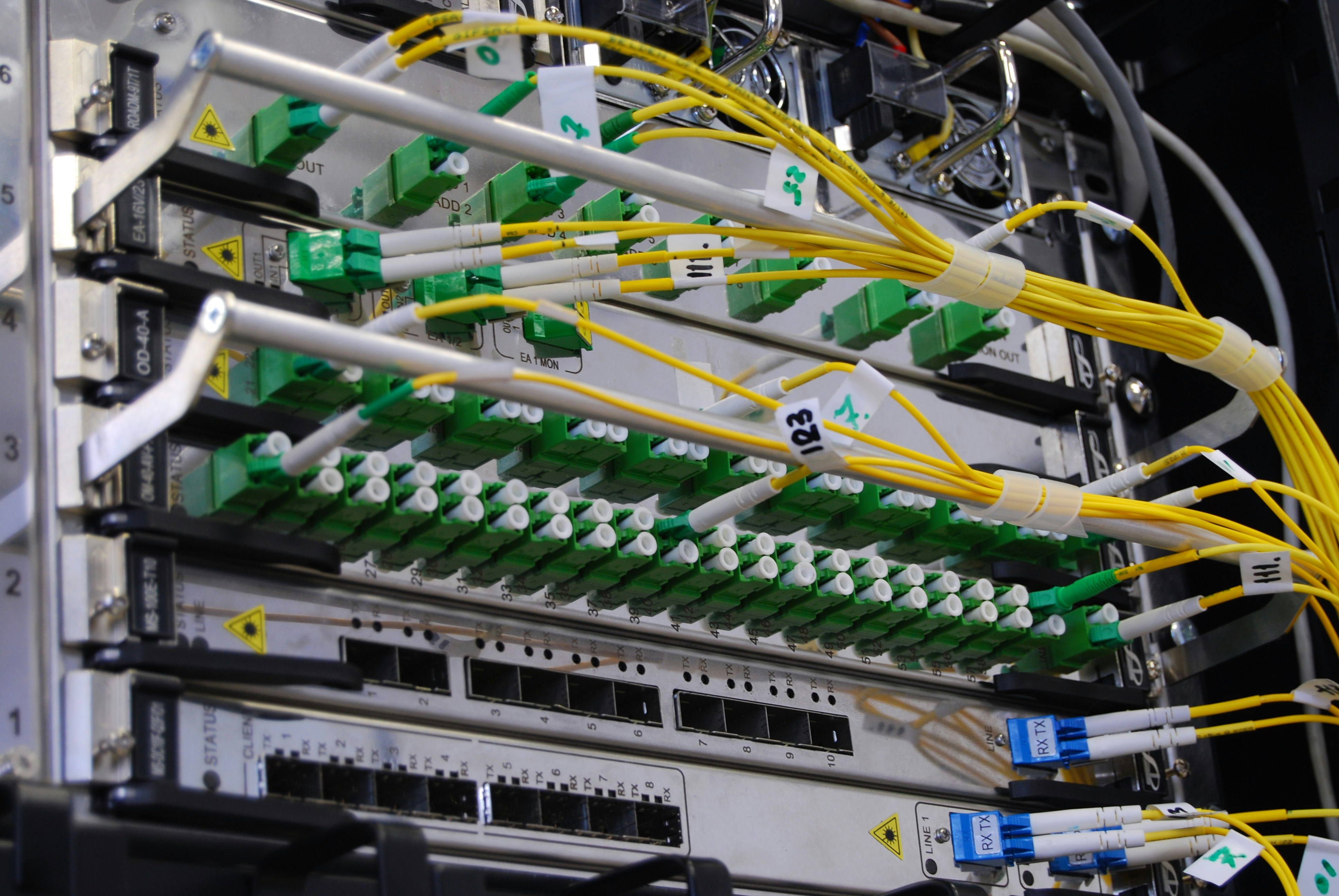 Telecom mast deployment