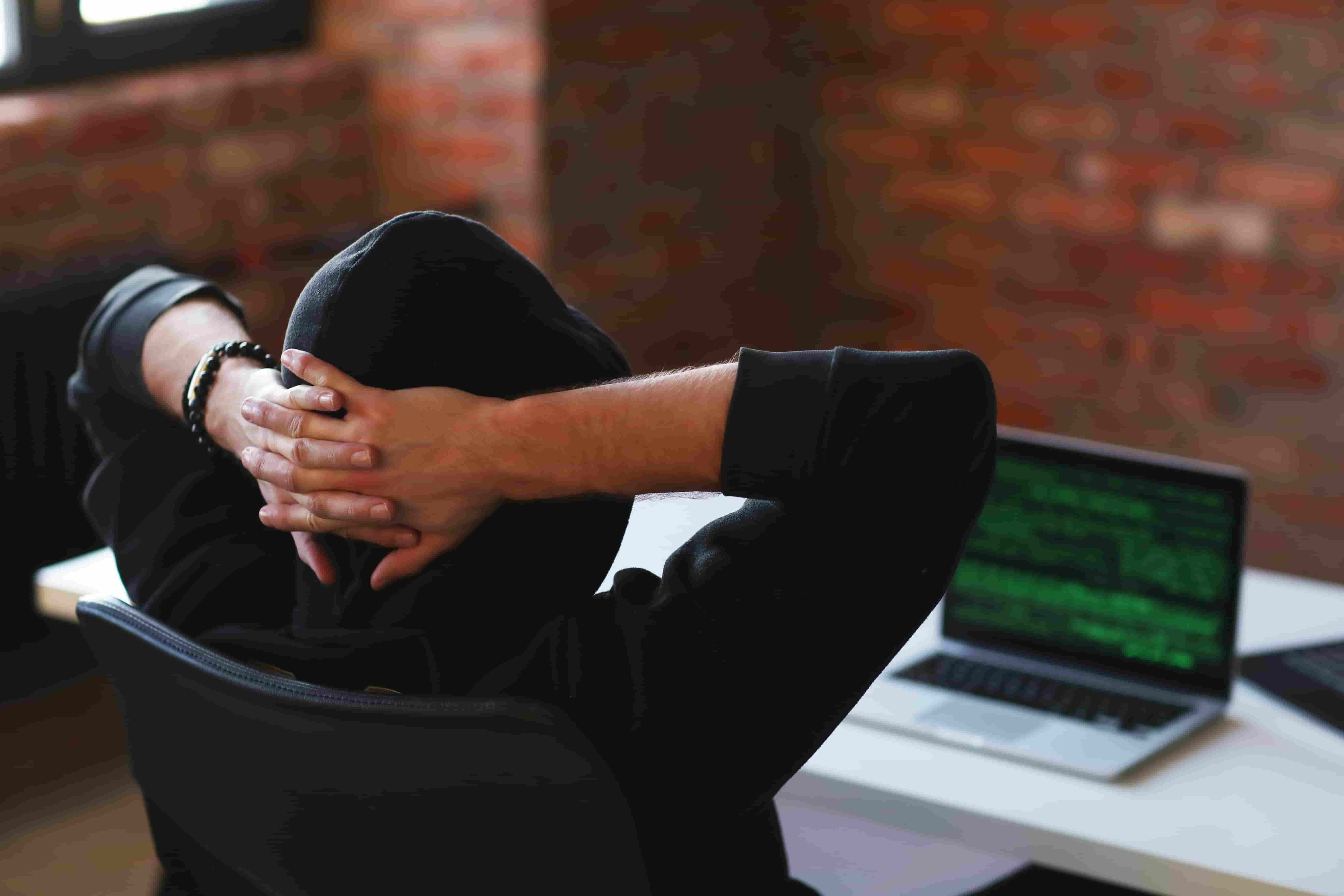 Brasil reduz pirataria online em 2024: o perigo passou?