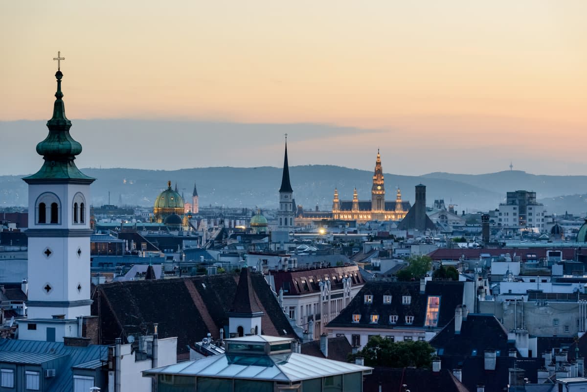 Global finance summit in Vienna