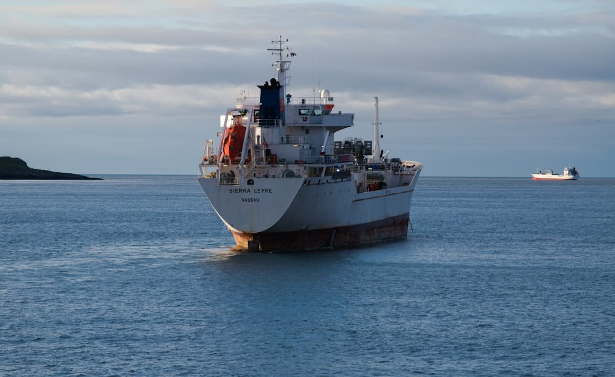 rocket recovery ship ocean
