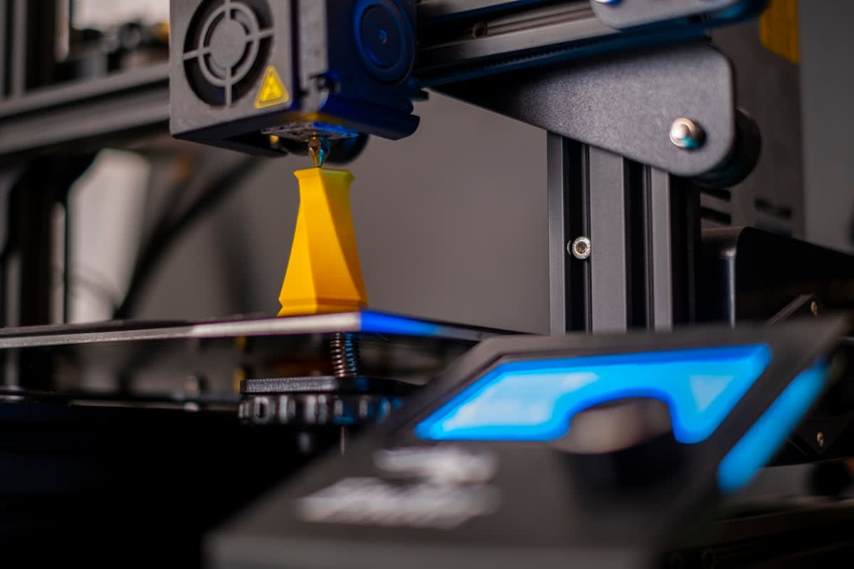 Additive manufacturing 3D printer industrial